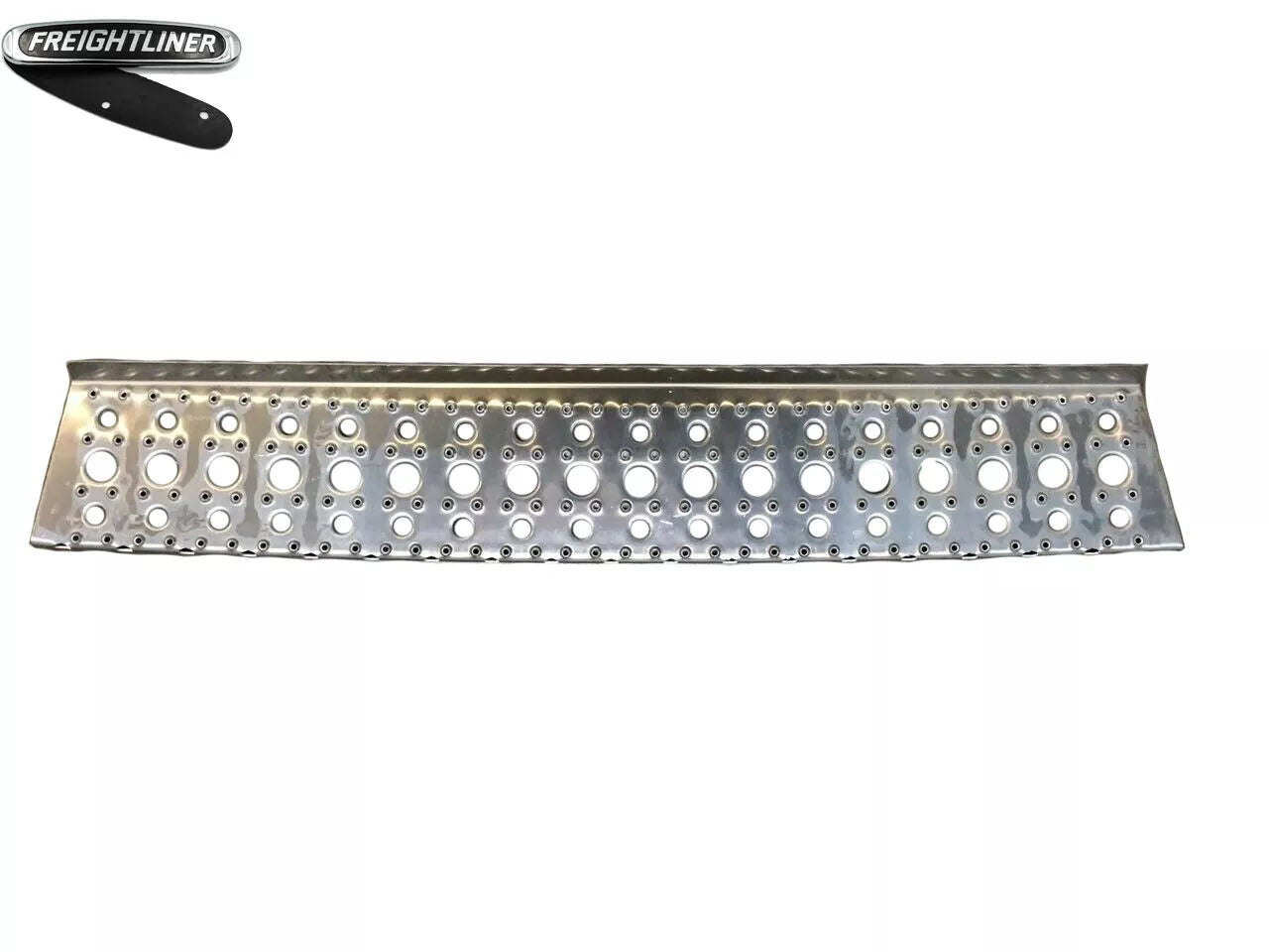 Cascadia P3 Front Fairing Metal Step